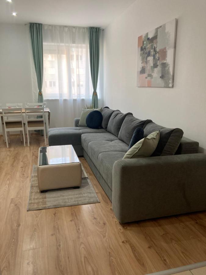Laroka House Rin Grand Residence Modern Apartment Bucharest Exterior photo